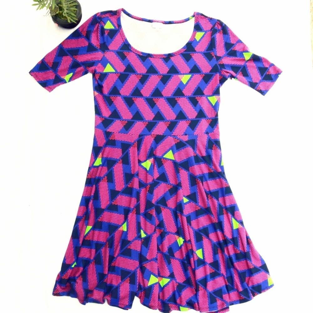 3/$20 | NWOT Geometric Lularoe Nicole Dress